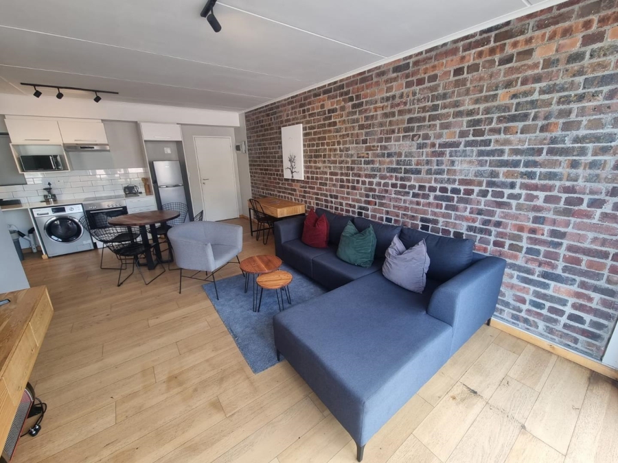 To Let 1 Bedroom Property for Rent in Woodstock Western Cape